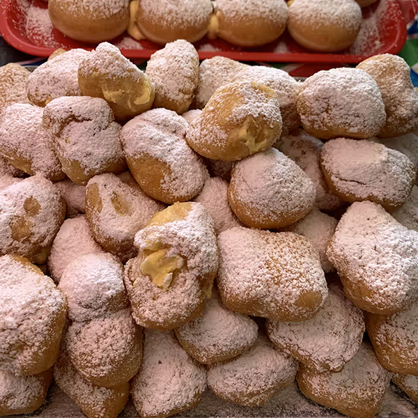 Zeppoline con crema
